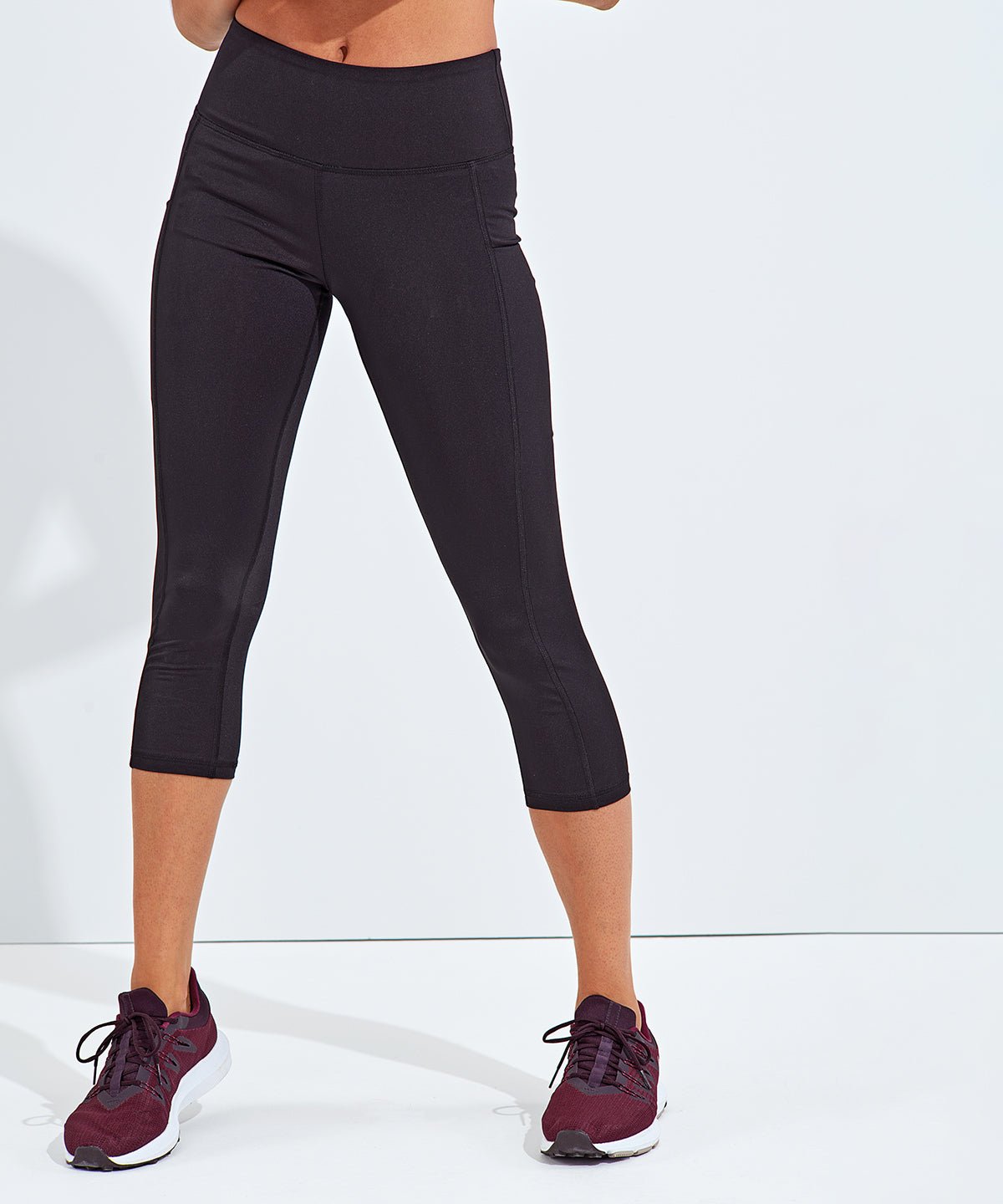 Womens Recycled Performance Leggings 3/4 Length - REGN