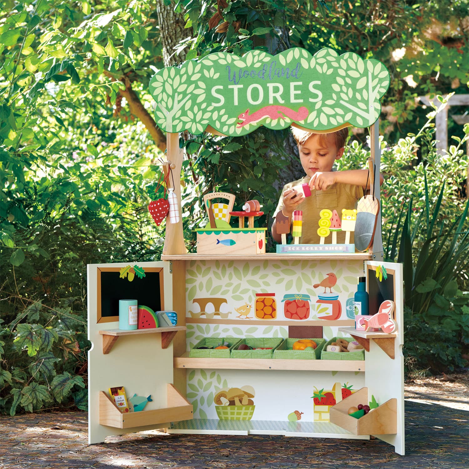 Woodland Stores and Theatre - REGN