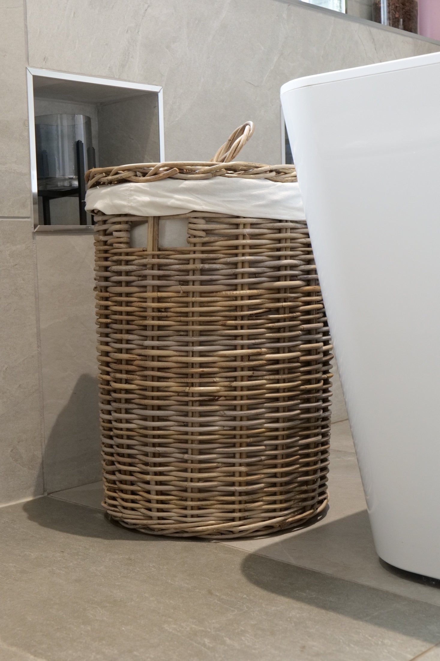 Wovenhill Round Kubu Rattan Laundry Baskets - REGN