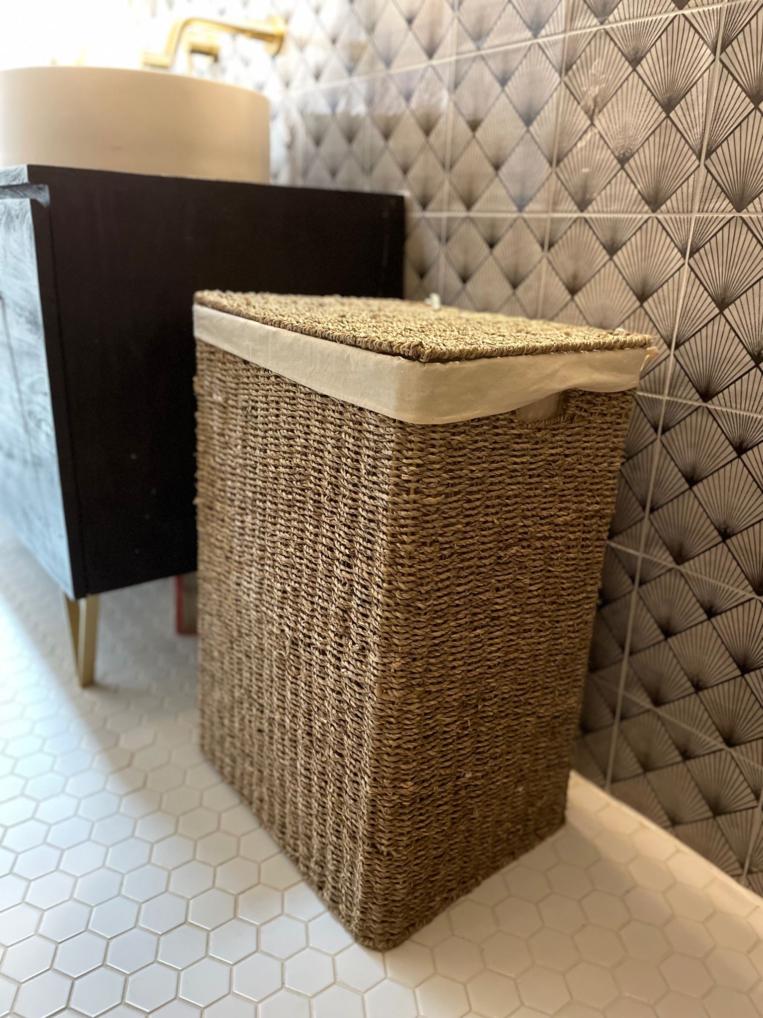Wovenhill Seagrass Rattan Laundry Basket - REGN