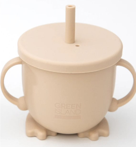 Baby sippy cup in cream