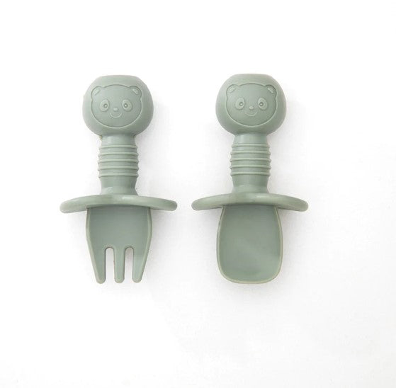 Baby silicone cutlery set in green